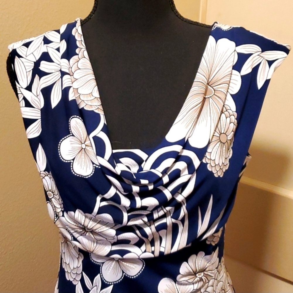 NWT Dressbarn Navy and White Floral Midi Dress, Size 10 - Picture 4 of 7